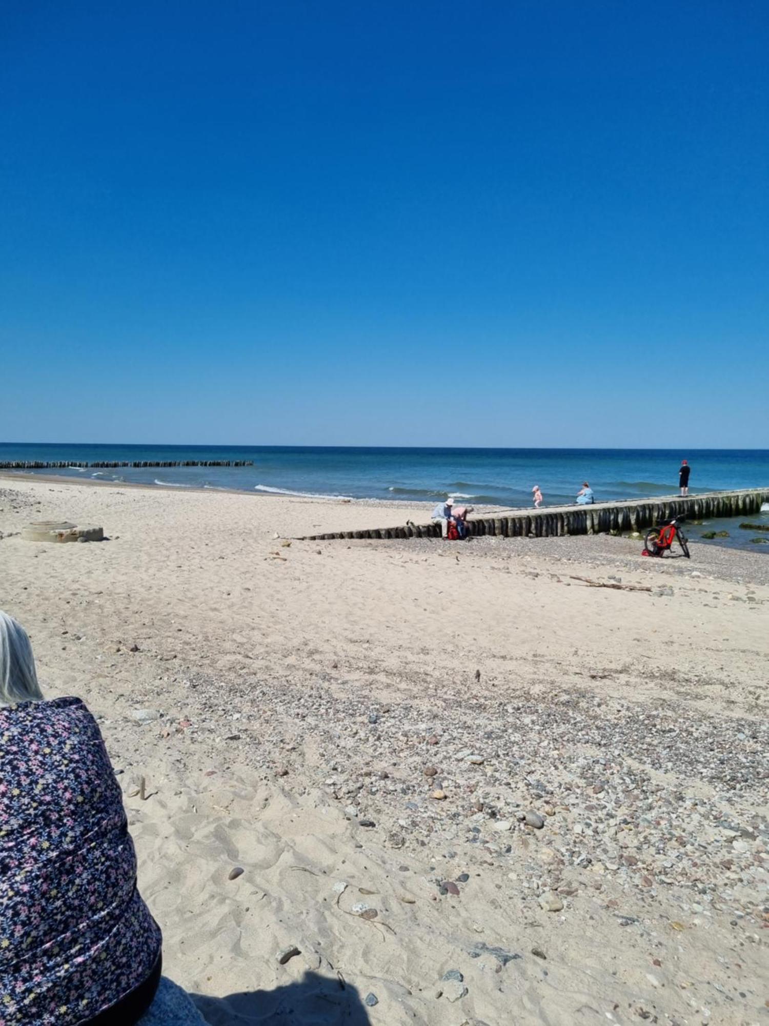 107 I 108 * Kołobrzeg